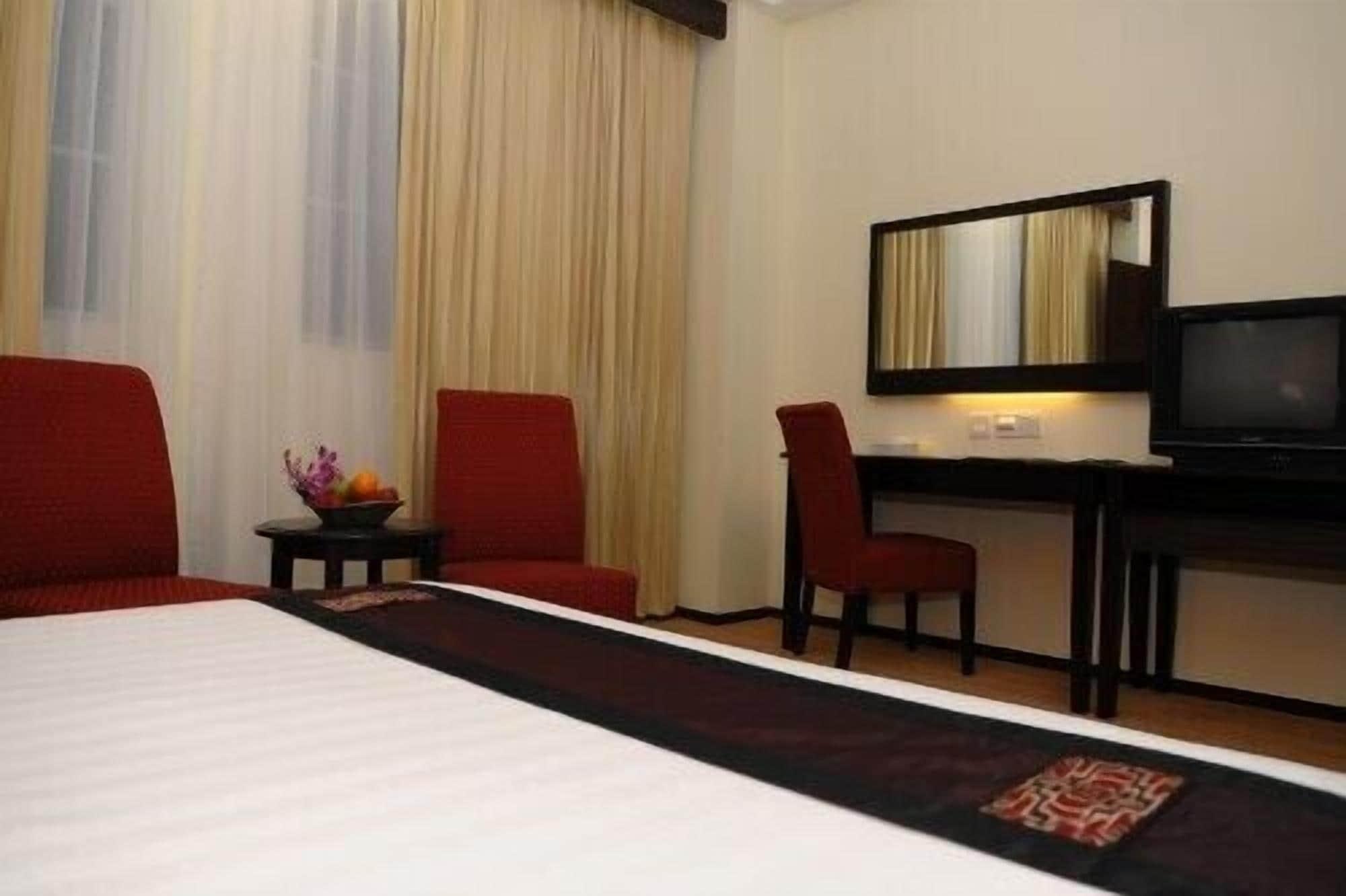 Hotel Seri Malaysia Lawas Eksteriør billede