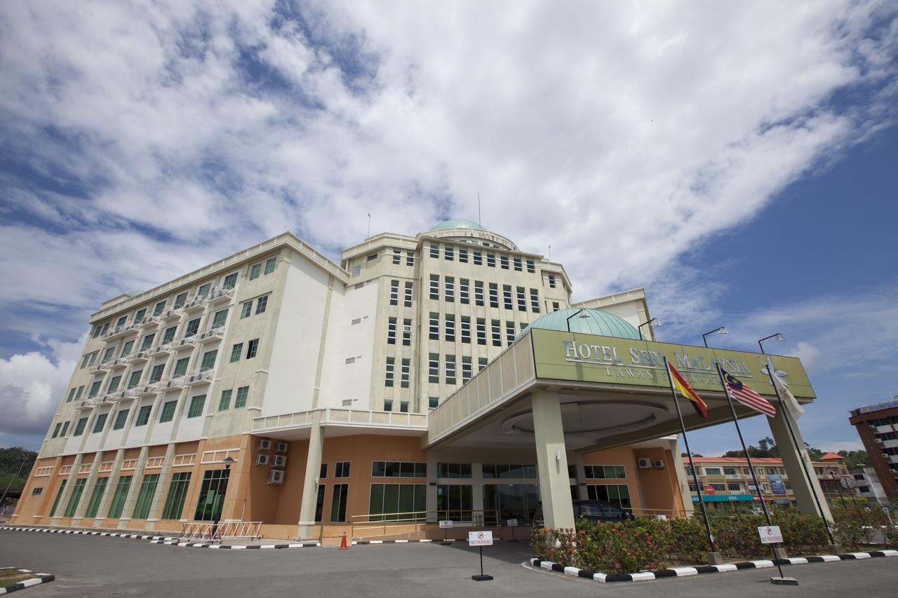 Hotel Seri Malaysia Lawas Eksteriør billede